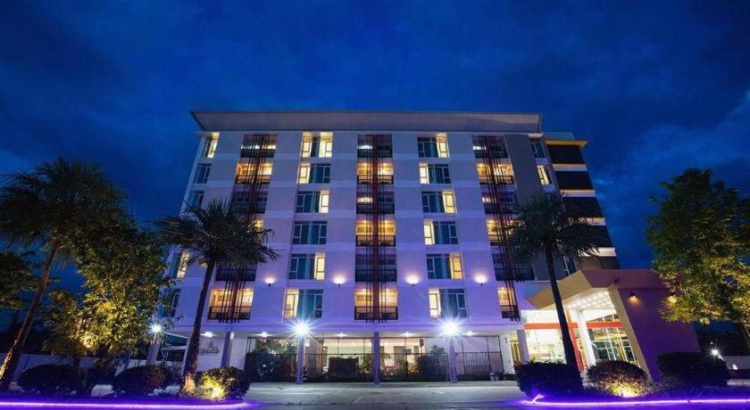 B2 Mae Sot Boutique & Budget Hotel Exterior photo